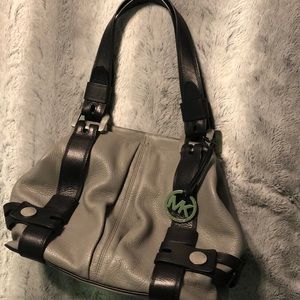 Micheal Kors bag